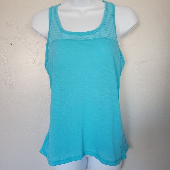 Old Navy Active Small Blue Workout Tank Top Mesh Back Racerback Athleisure Gym - Picture 1 of 6